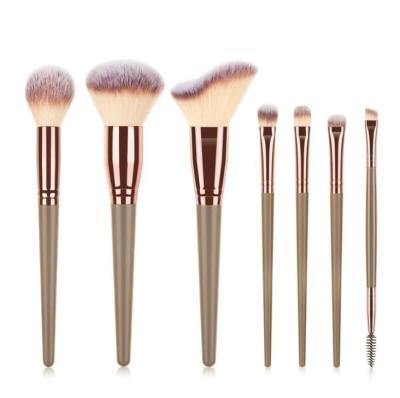 China Angular Blush Makeup Brushes 2022 Champagne Custom Logo Makeup Brushes 7pcs Makeup Brush Set Luxury Synthetic Hair for sale