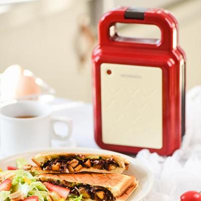 China Portable Mini Household 2 in 1 Detachable Plates Squeeze Maker Waffle Grill Maker for sale