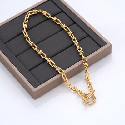 China New Design FASHIONABLE 18k Gold Brass U Toggle Pendant Chain For Women Men for sale