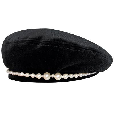 China Retro Plush Pearl Design Small Perfume Beret Autumn And Winter Velvet Hat Female British Painter Hat for sale