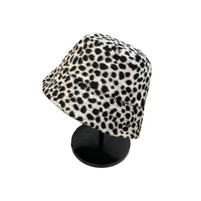 China Dobby leopard print fisherman hat autumn and winter all-match niche shade basin hat female main round face bucket hat big for sale