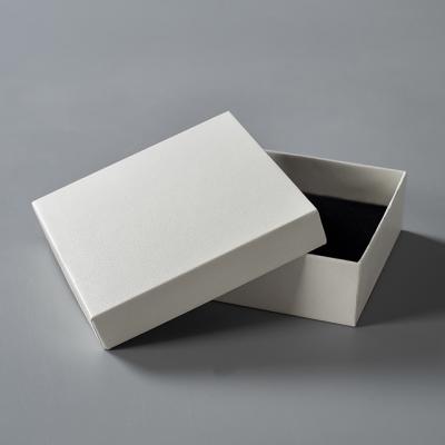 China Recycled Materials Customized Jewelry Box Recycled Gift Box Printing Logo Packaging Paper Box for sale