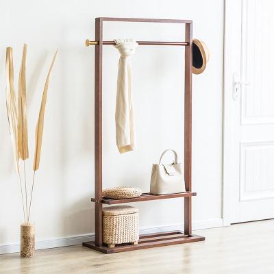 China Various Popular Hot Sale Convertible Good Quality Standing Wooden Village Bedroom Coat Rack for sale