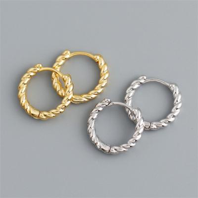 China Elegant Woman Fashion Twist Circle Environmental Friendly 18K Gold Plated Sterling Silver Twisted Geometric Huggie Circle Earrings for sale