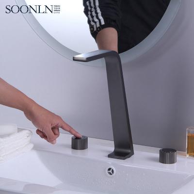 China Modern Bathroom Basin Water Faucet Sink Deck Mounted Long Body 3 Hole Mixer Tap for sale