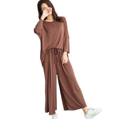 China New Arrival Breathable Plus Size Autumn And Winter Women's Home Wear Loose Long Sleeve Pajamas Two Piece Set for sale