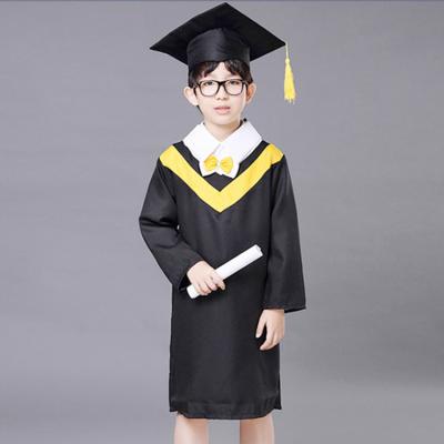 China School Developed Kindergarten Pattern Kids Black Graduation Gown With Hat for sale