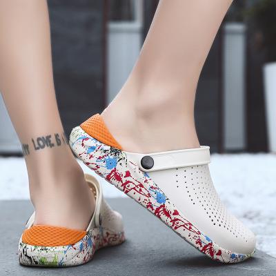 China 2022 Fashion Trend New Style Custom Printing Garden Shoes Eva Clogs Geometric Casual Latest Sandals Wholesale Men's For Women for sale