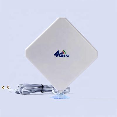 China ABS 3G 4G 700-2700MHz LTE Antenna 35dBi Panel MIMO SMA Male TS9 CRC9 High Gain Antenna For CPE Wireless Router MiFi Mobile Hotspot for sale