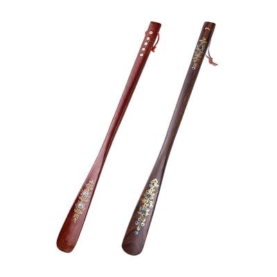 China Easy On/Off For Mens Womens Children Elders Pregnancy Wooden Shoe Horn Long Handle For Wooden Shoe Horn for sale