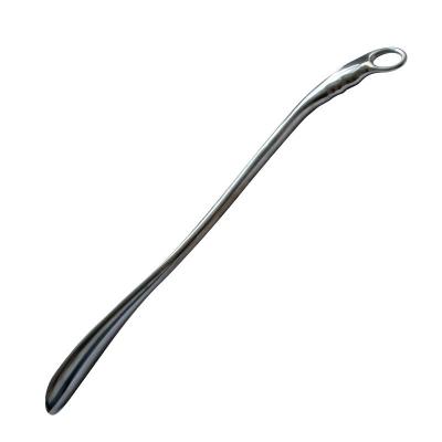 China Homehold Aluminum Alloy Shoehorn Shoes Do Not Bend Long Downpipe 52cm Metal Shoe Horn Shoe Accessories for sale