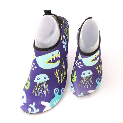 China Fashion Trend Water Shoes Beach Safty Barefoot Pool Shoes Water Proof Toddler Water Shoes for sale