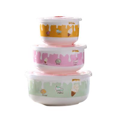 China Sustainable Wholesale 3pcs Color Bowl Ceramic Cool Fruit Salad Bowl Set With Lid for sale