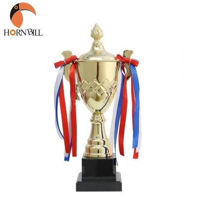 China Super Customized Trophy Global Promotional Trophy Manufacturer China Cup Metal Gold Trophy for sale