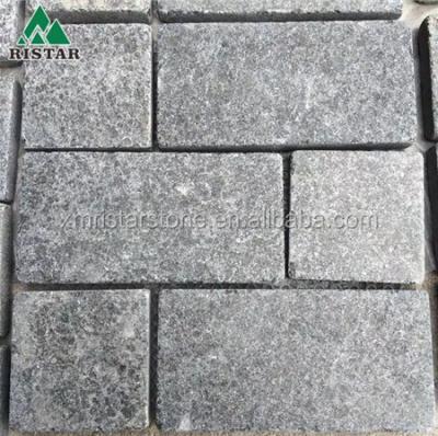 China Outdoor and Garden Paving Cheap Black Basalt Granite Stone Paver, Cobblestone on Net, Cube Stone for Sale for sale