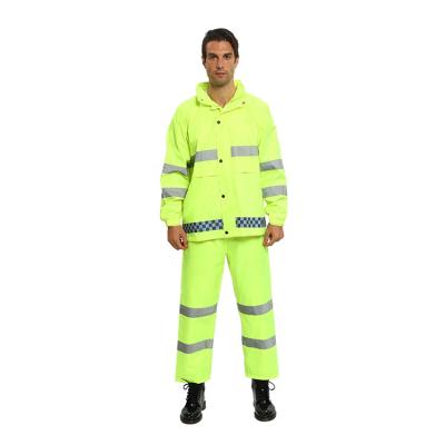 China Bachelor's Waterproof Clothing Good Quality Raincoat High Working Visibility Safety Rainsuit With Reflective Tape for sale