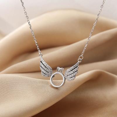 China FASHIONABLE Wholesale Exquisite Fairy Spirit Clavicle Temperament Design Niche Neck Chain 925 Silver Wing Necklace for sale