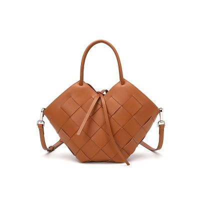 China 2022 Other Ladies Spring Portable Vegetable Basket Handmade Leather Armor One Shoulder Cross - Genuine Leather Designer Body Handbag Bags for sale