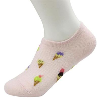 China Colorful design no show socks for women for sale