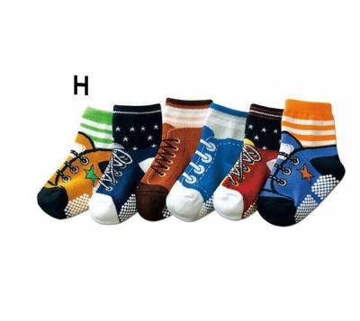 China Top quality knitted colorful design terry cotton boys socks in good price for sale