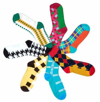 China Colorful check patterned design autum cozy leisure customized cotton midcalf socks for men for sale