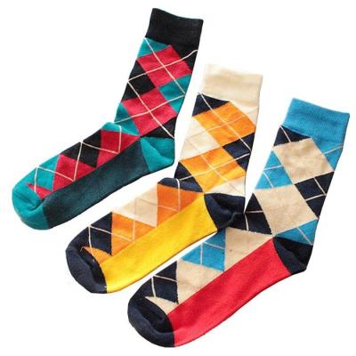 China Fashionable terry knitted cotton socks in argyle diamond check design for business men for sale