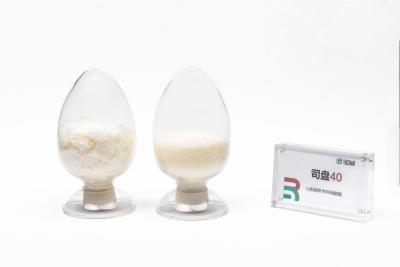 Chine Sorbitane monopalmitate ou sorbitane palmitate Formule moléculaire C22H42O6 Solides granulaires jaune clair valeur HLB 6,7 stabilisateur épaississeur lubrifiant adoucisseur agent de finition dispersan à vendre