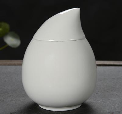 China European Style Cremation Ashes Urn Ceramic Type European Style Cremation Urn for sale