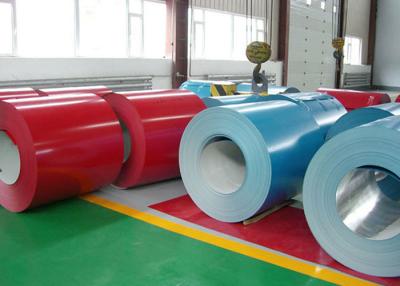 China Bobina de acero cubierta color PPGI de ASTM A755M para los paneles industriales que cubren el apartadero en venta