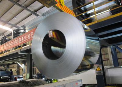 China Tira de aço laminada pre galvanizada Surafce revestido levemente lubrificado da bobina à venda