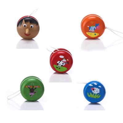 China Mini Wooden Cartoon Yo-yo Lion Tiger Butterfly Bee Yo-yo Toy Gift For Children for sale