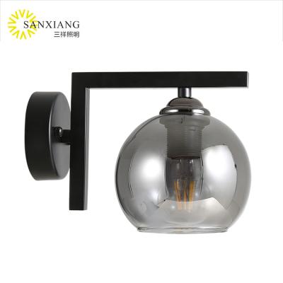 China Wholesale Modern Cheap Price Modern Classic Skycam Indoor Clear Glass Wall Light E27 Latest for sale