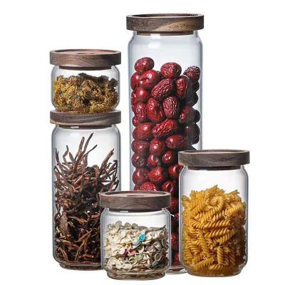 China High Sustainable Borosilicate Glass Jar , Storage Container With Acacia Lid for sale