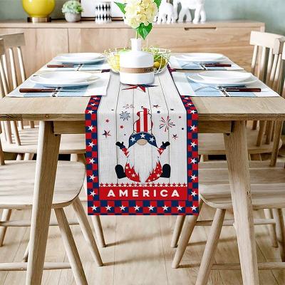 China Table Cotton Firework Gnomes Independence Day Home/Party Canvas Runner for sale