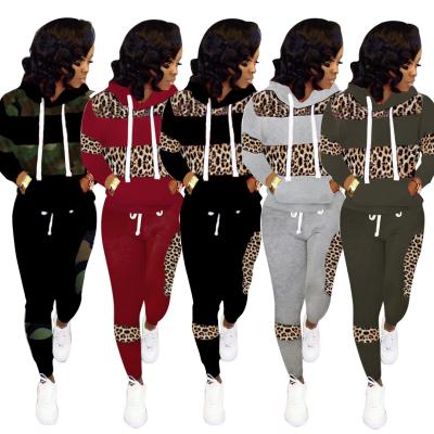 China 2021 Breathable Leopard Print Tracksuits Drops 2 Piece Hoodies And Sweatpants Sets Women Jogging Suits Wholesale for sale