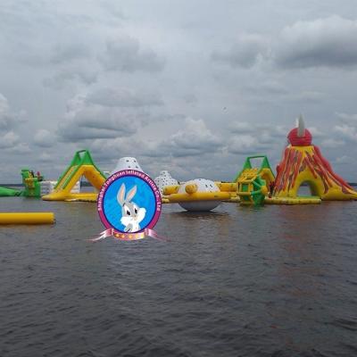 China EN25649 certificated Adult inflatable water park custom water games Cheap price inflatable water obstacle course for sale