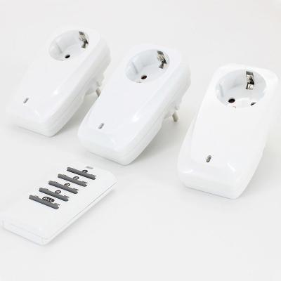 China High quality residential/general purpose radio remote control 3PCS socket with 1 remote control for sale