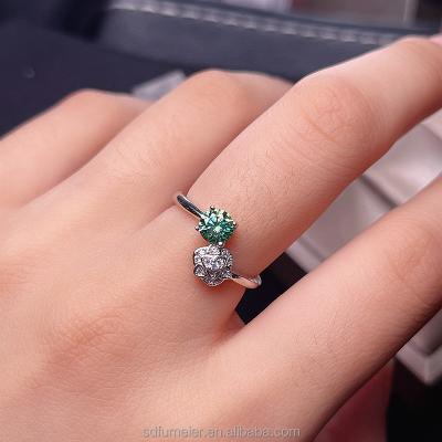 China 925 Silver Casual/Sporty Engagement Ring Diamond 0.5Carat Around Green Blue Moissanite Ring for sale