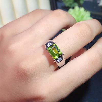 China 2carat Natural Olivine Women's Casual/Sporty Olivine RING 925 Sterling Silver Olivine Boutique Jewelry Wholesale for sale