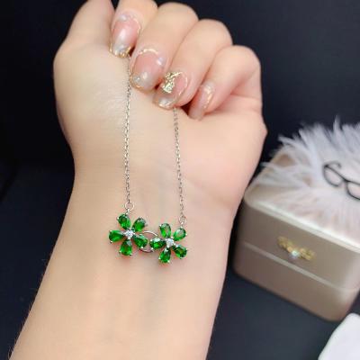 China Office / Sterling Silver Style Women's Natural Gem 925 Diopside Green Flower Jewelry Career Necklace for sale