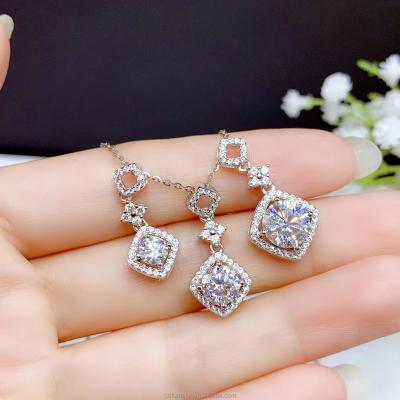 China Others 1 2 Carat Moissanite Necklace Women's Jewelry 925 Sterling Silver Special Wholesale for sale