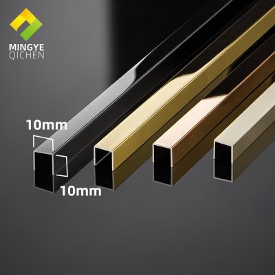 China Modern home decorative line 8k mirror ceiling background and wall metal decor 10mm craft U shape stainless steel junction panel for sale