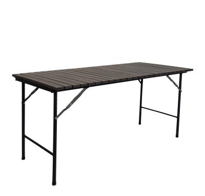 China 2020 new design 5ft modern cheap durable plastic wood grain rectangular folding table for picnic and camping for sale