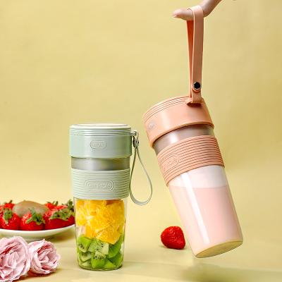 China OEM Speed ​​Mini Juicer Juicer Electric Fruit Juicer Blender Adjustable Personal Orange Juicer Handheld Cup for sale