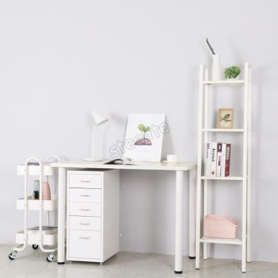 China Knocked Down Simple Design Small Office Home Office Steel Corner Desk for sale