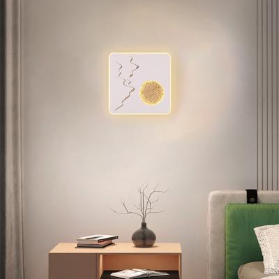 China Modern New Design Bedroom Decorative Indoor Lighting Square Led Light Metal Acrylic Modern Wall Lamp for sale