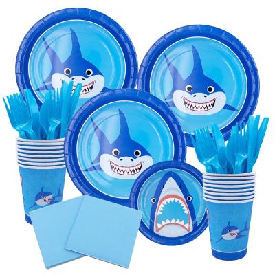 China Shark theme disposable party supplies knives, spoons, forks, paper plates, napkins, cups birthday party for sale