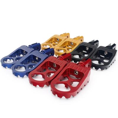 China Color Anodized 7075 Aluminum Orange 83mm Harley Foot Pegs for sale