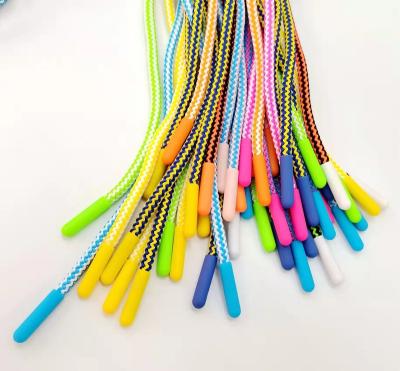 Cina High Quality Eco-friendly / Washable Colored Mix Color Twine With Metal Rubber Coating Tips in vendita