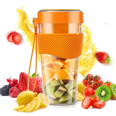 China Turbo Mode One-Handed Portable Juicer Drinking USB Blender for Shakes and Smoothies for sale